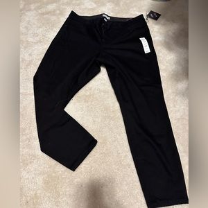 NWT Ava & Avi Size 20W black mid ride skinny Jeans